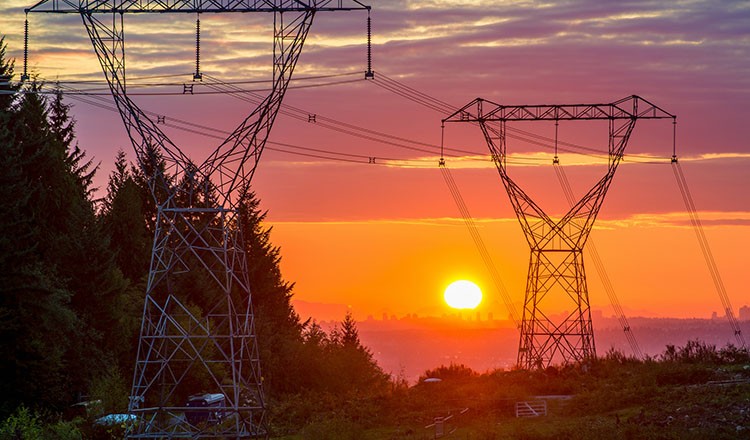 réseau électrique levé soleil